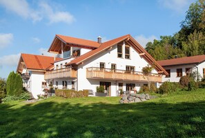 Esterni
