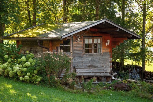 Ferienwohnung 'Waldesruh' mit Gartenblick, privatem Balkon und Zugang zum Gemeinschaftsgarten