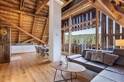 Ferienwohnung 'Hiesle' mit Privatterrasse, Balkon und Wi-Fi
