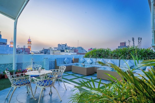 Stamps Golden Lagoon By Eight Continents