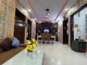 Living room - Entire 3bhk Luxury Flat in Zirakpur-panchkula-chandigarh-mohali, Punjab, India (Dera Bassi)