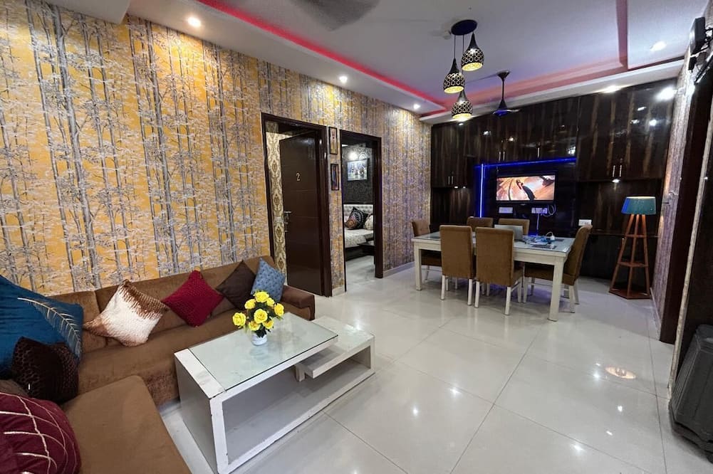 Entire 3bhk Luxury Flat in Zirakpur-panchkula-chandigarh-mohali, Punjab, India
