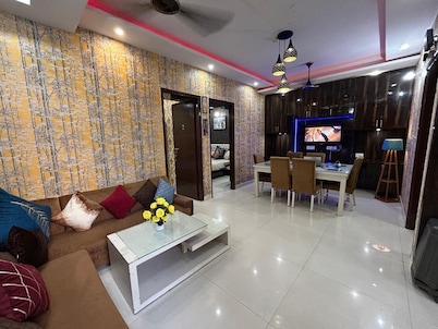 Entire 3bhk Luxury Flat in Zirakpur-panchkula-chandigarh-mohali, Punjab, India