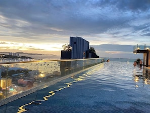 2 outdoor pools, open 7:00 AM to 10:00 PM, sun loungers
