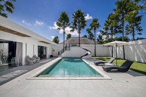 Outdoor pool - Mr. & Mrs. W Canggu by Alfred in Bali (Canggu)