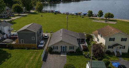 Honeoye Lake | Hot Tub | Kayak | Fire Pit