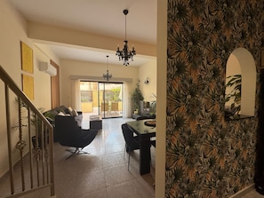 Interior - 2 Bed Townhouse Sleeps 4 - Pool - Patio & Balcony (Paphos)