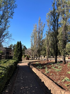 Garden - Shonalanga Valley Resort (Centurion)