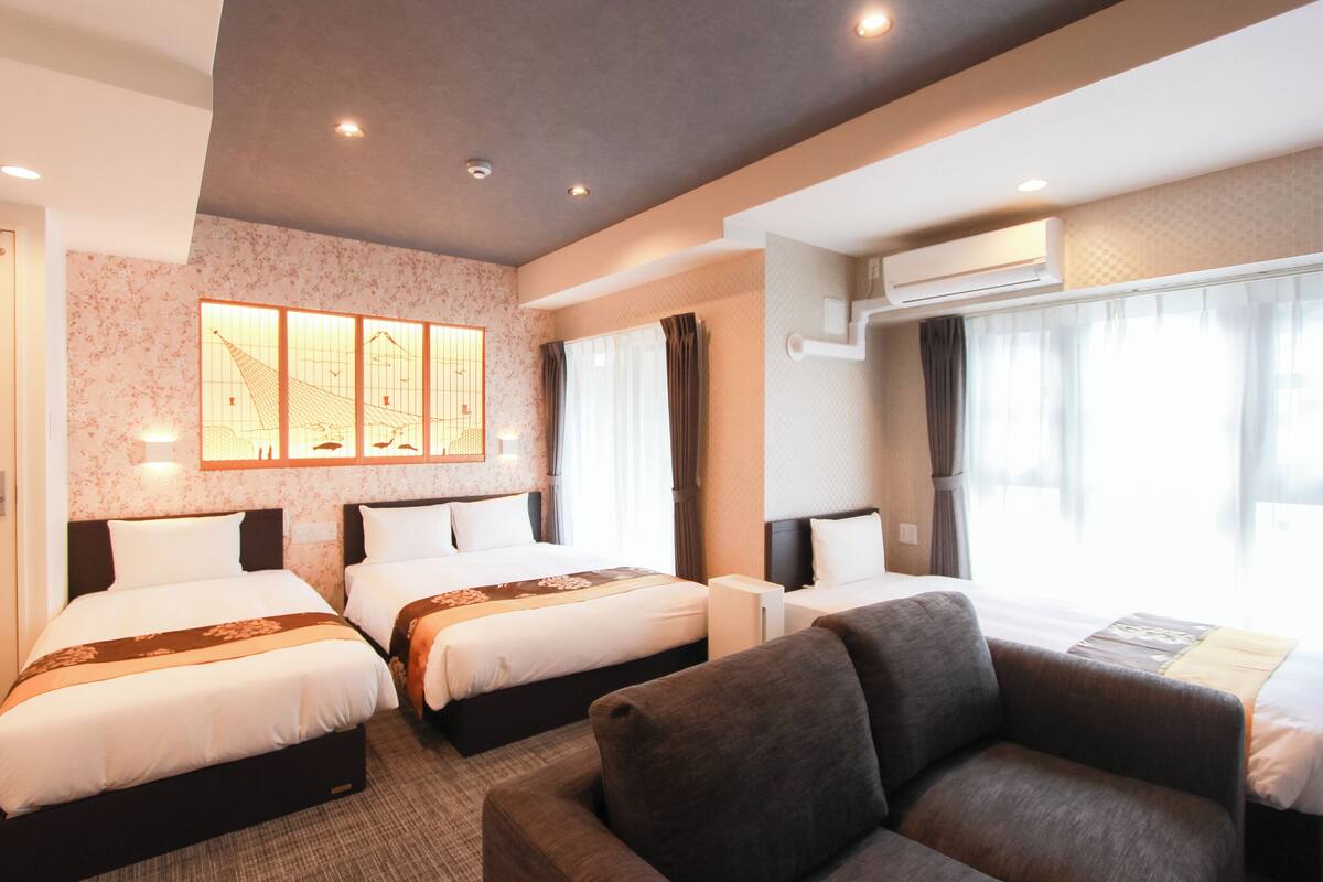Quarto quádruplo superior | 1 quarto, Wi-Fi de cortesia, roupa de cama