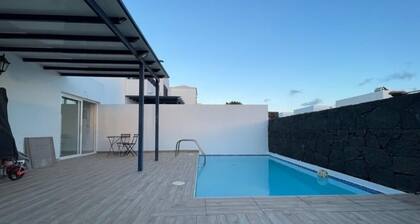 Vivienda Adosada con Piscina de uso Privado