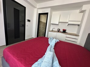 Desk, free WiFi - Sea&Sky Rooms (Bari)