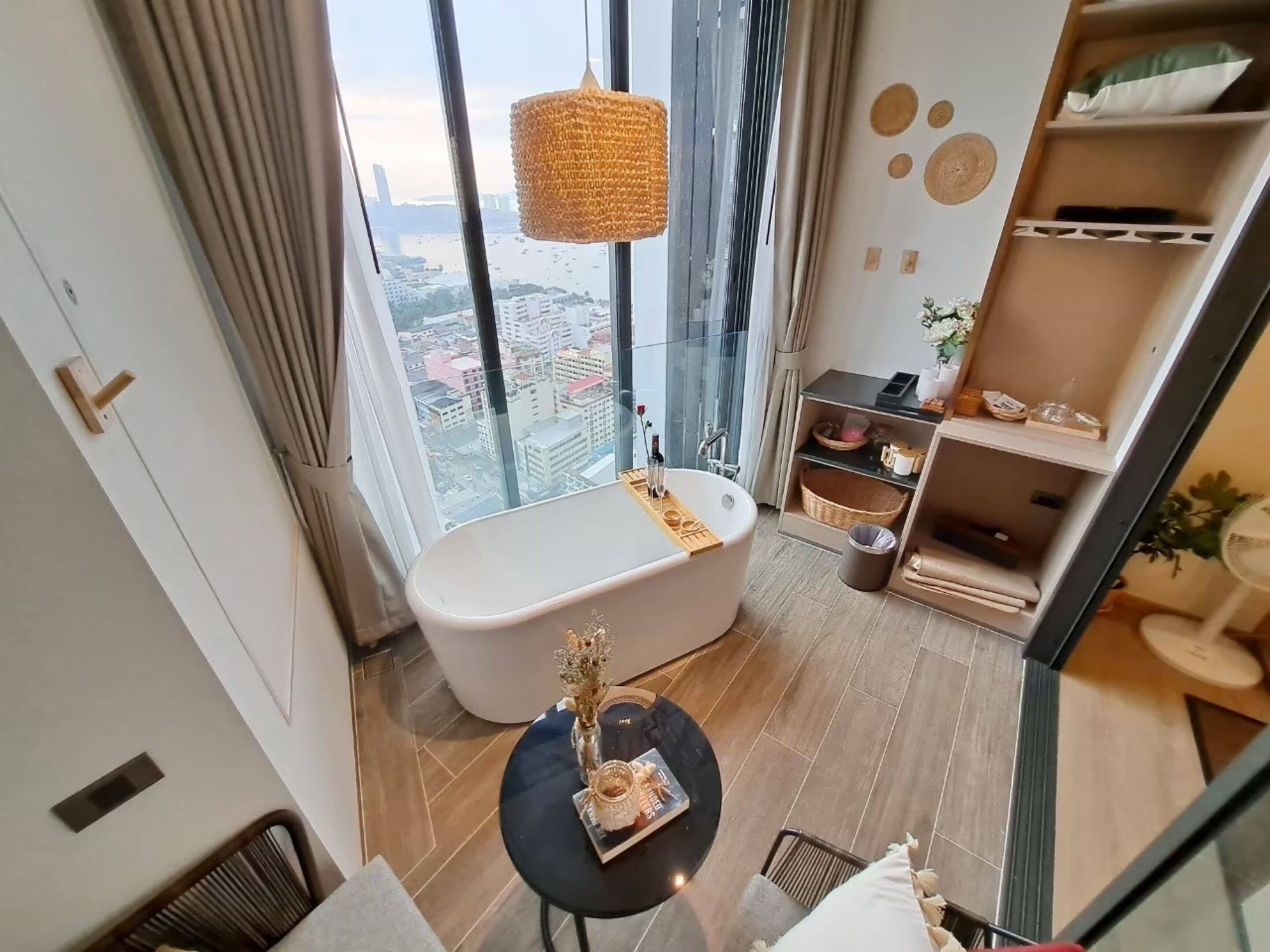 Romantic Suite, 1 Bedroom, Sea View | Premium bedding, in-room safe, individually decorated