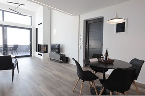 Hus - rökare | 12 sovrum och skrivbord