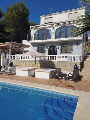 Villa | Alberca | Alberca al aire libre