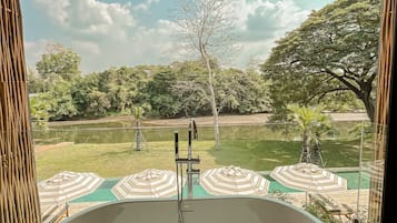 Deluxe Double Room, Non Smoking, River View | In-room safe, laptop workspace, blackout drapes, free WiFi