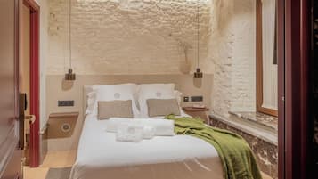 Down duvets, memory-foam beds, minibar, in-room safe