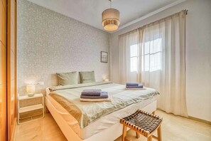 3 bedrooms, free WiFi, bed sheets