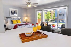 Strygejern/strygebræt, weekendseng, Wi-Fi, sengetøj