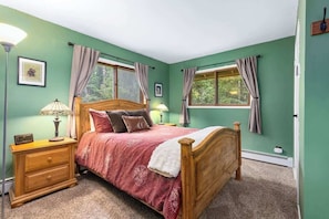 3 bedrooms, iron/ironing board, travel cot, WiFi