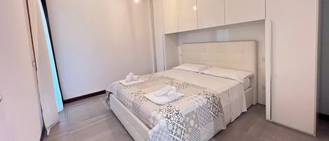 2 Schlafzimmer, Bügeleisen/Bügelbrett, Reisekinderbett, WLAN