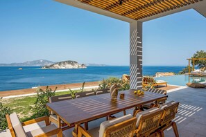 Vila (4 Bedrooms) | Fachada
