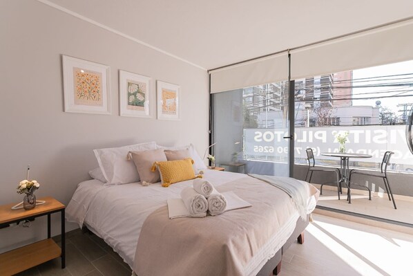 1 غرفة نوم ومكواة/لوح كي وواي فاي وملاءات أسرّة