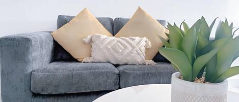 Televisión, videojuegos y monitor de computadora