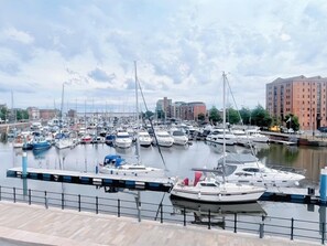 Marina - Heart of Hull|Netflix|Snooker Table|City Centre (Kingston upon Hull)