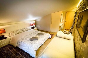 Room - 1800 Year Watermill 5-bed Farm House in Penaguila (Penaguila)