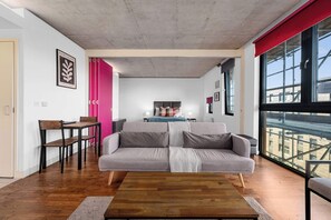 TV, offices