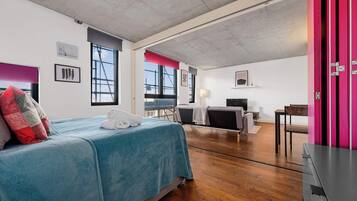 1 bedroom, iron/ironing board, travel cot, WiFi