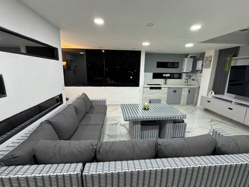 Confort Apt. 2 Bedrooms With Jacuzzi Privado