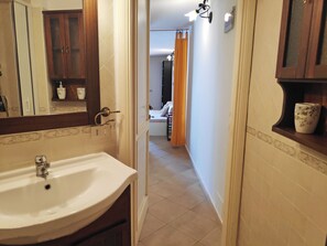 Bathroom - Marilena Cottage Between sea and Nature (Sperlonga)