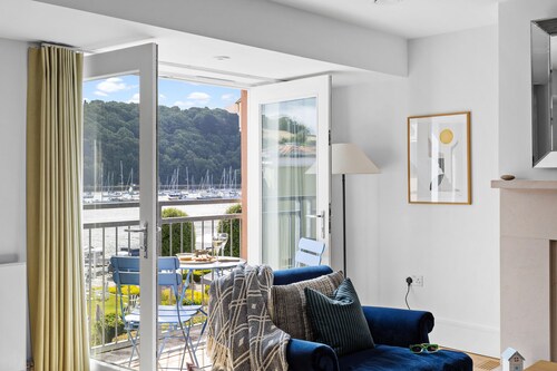 The Masts  - Luxury Dart Marina Apartment