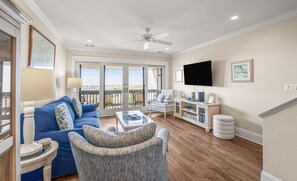 TV, fireplace, offices