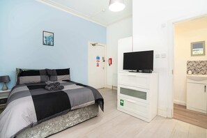 1 bedroom, WiFi, bed sheets - Cosy fully equipped Studio 3, close to University (Aberdeen City)