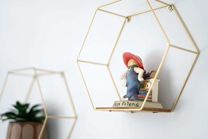 Interior detail - Cosy fully equipped Studio 6, close to University (Aberdeen City)