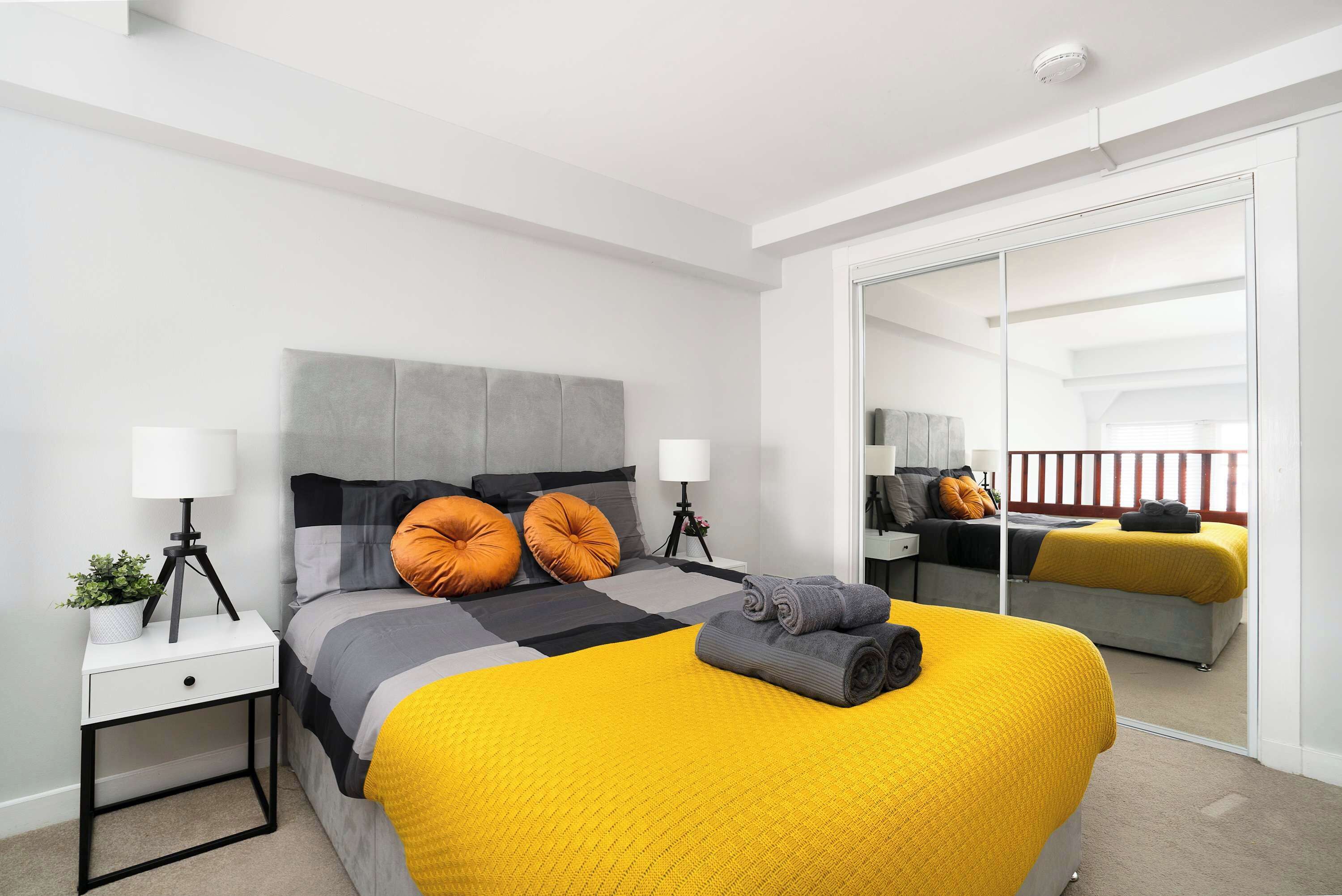 2 soverom, strykejern/-brett, wi-fi og sengetøy