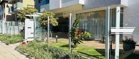 Enceinte de lâhĂ©bergement