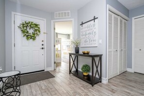 Interior - Magical 3BR/2BA Apartment - 2790 (Kissimmee)