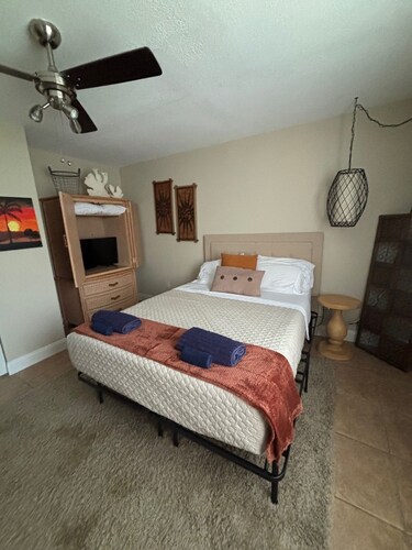 1 bedroom 1 bath apartment, private entrance