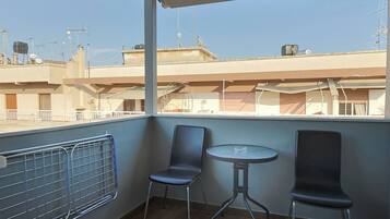 Apartemen, 1 kamar tidur, balkon, pemandangan kota | Balkon