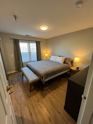 1 bedroom, iron/ironing board, WiFi, bed sheets