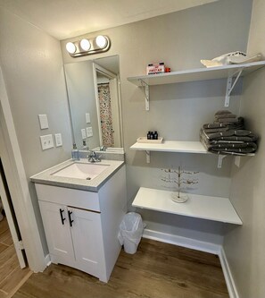 Shower, free toiletries, hair dryer, towels