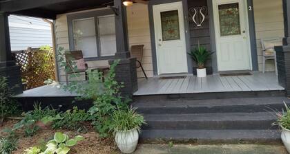 Charming 1-bedroom apartment with Wi-Fi and AC in beautiful Atlanta