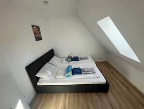 1 chambre, Wi-Fi, draps fournis