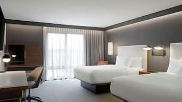 Ropa de cama de alta calidad y cortinas blackout