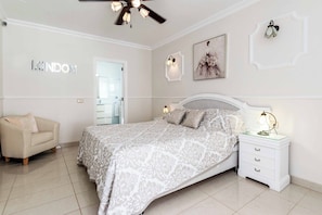 Interior - The Willows (Adeje)