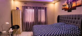 Seven Palms Executive Lodge