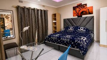 Family Apartment, 3 Bedrooms, Kitchenette, Garden View